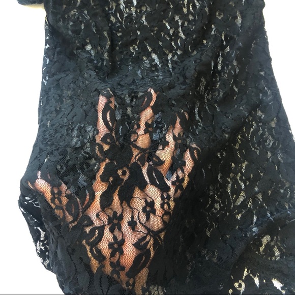 EXPRESS BLACK FLORAL SHEER LACE TOP XS - Picture 7 of 7